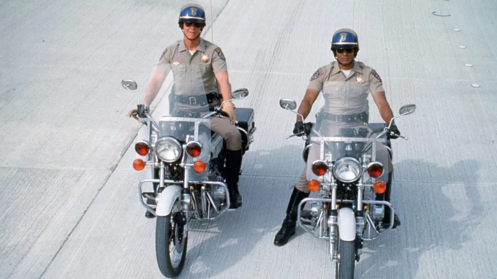CHiPs : Le Duo de Choc sous le Soleil de Californie